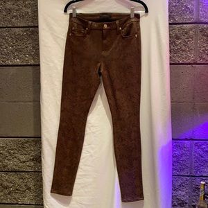 7 FOR ALL MANKIND SKINNY BROWN SNAKE PRINT PANT /SKINNY JEAN FIT